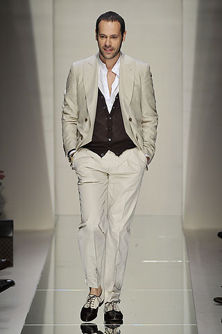 Salvatore Ferragamo / - 2011